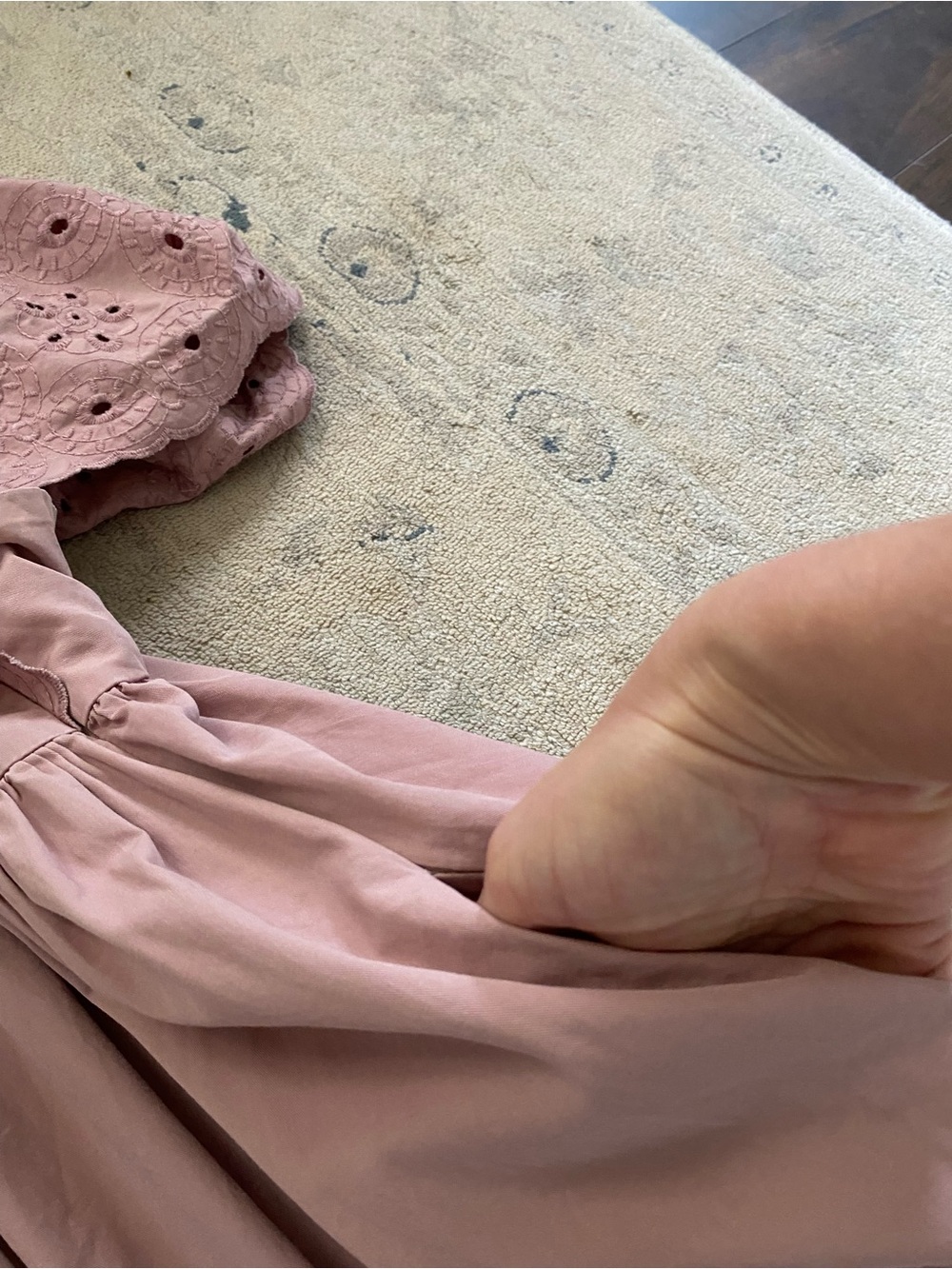 En Saison Barnette Maxi Dress Dusty Rose Mauve Cotton Eyelet Open Back Pockets - Picture 7 of 16